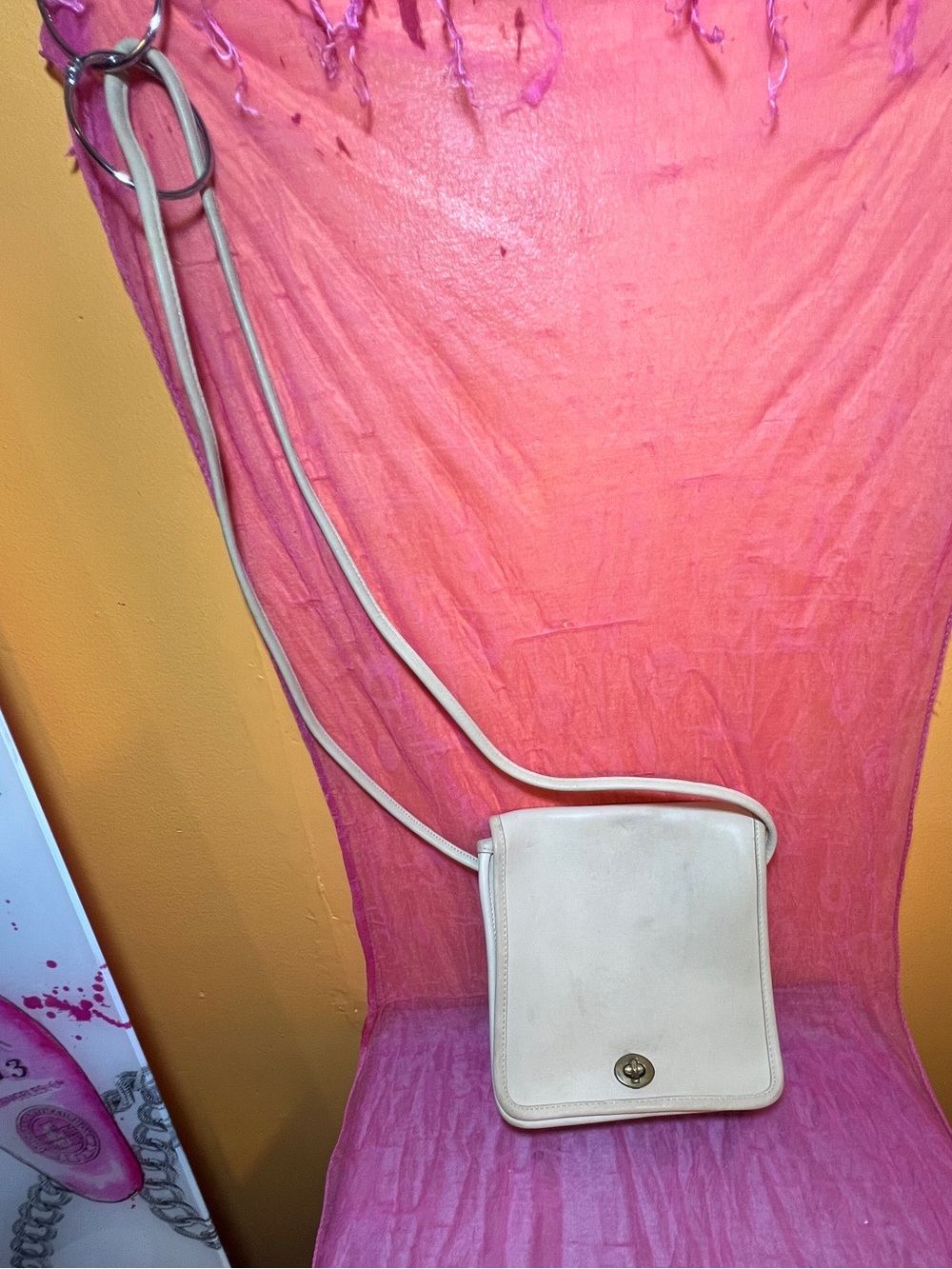 COACH Crossbody Bag 90’s Leather Color Bone Ivory Cream